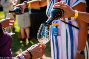 Winemakers regale fans at Auction's Picnic